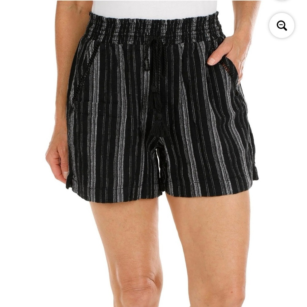 Briggs New York Linen Blend Black and White Pull On Shorts size large